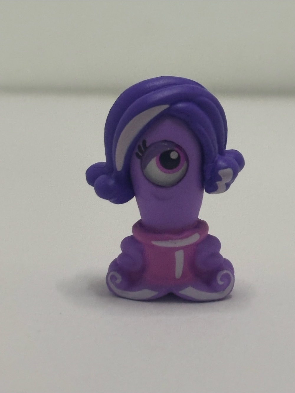 Neon Pop Celia doorable